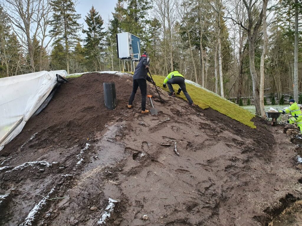 siirdmuru paigaldus maakeldri peal Tabasalus